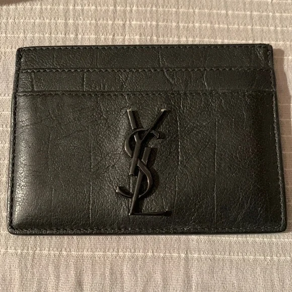 Saint Laurent - Picture 1 of 7